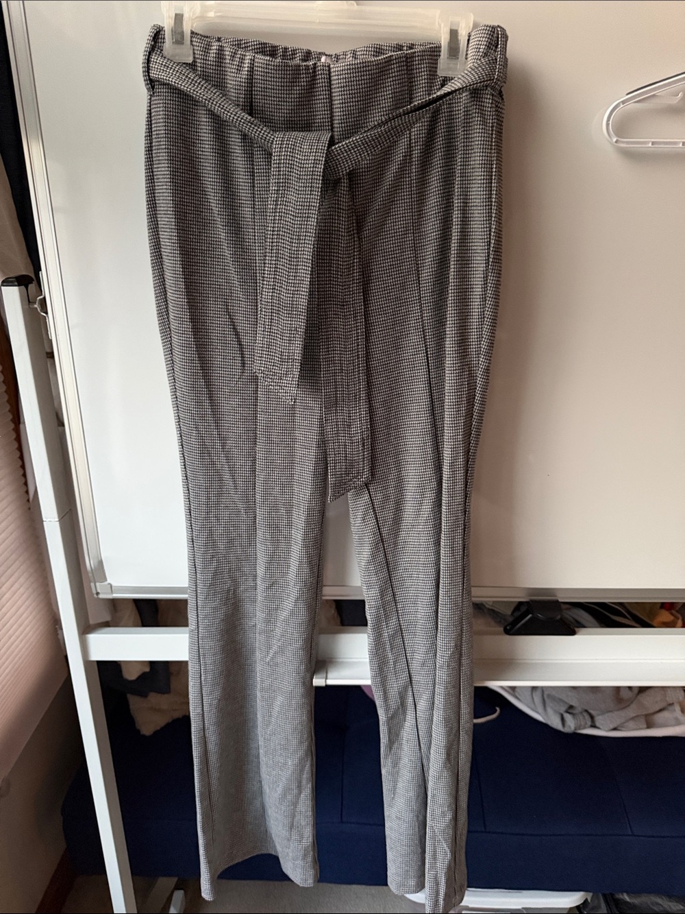 SO Gray Houndstooth Boot Cut Pants with Waist Tie